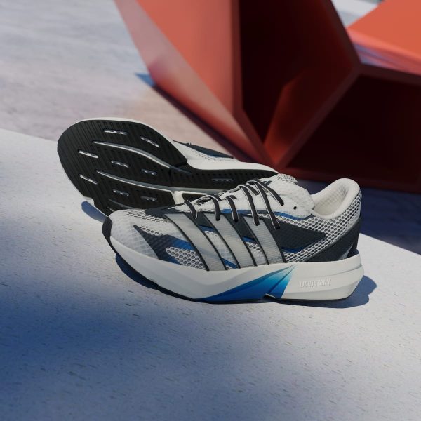Giày Lightblaze Adidas Nam