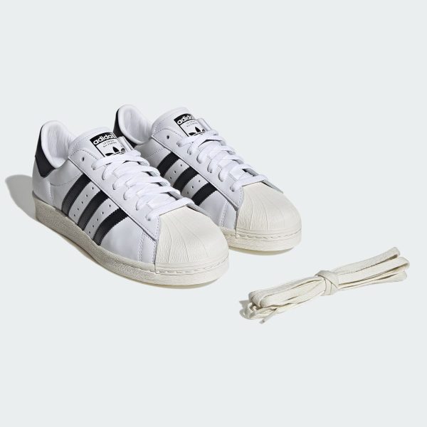 Giày sneaker Adidas Superstar 82