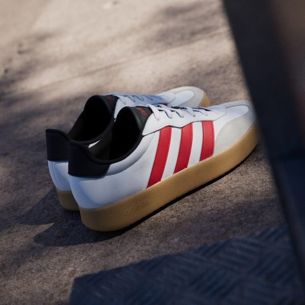 Giày sneaker Adidas Barreda