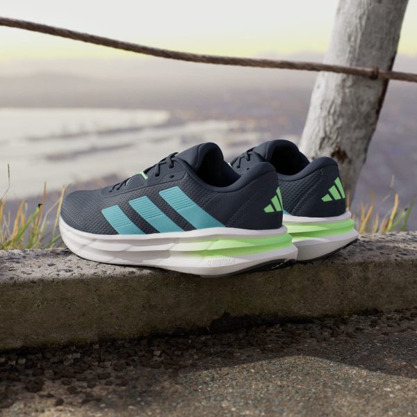Giày sneaker Adidas Galaxy 7