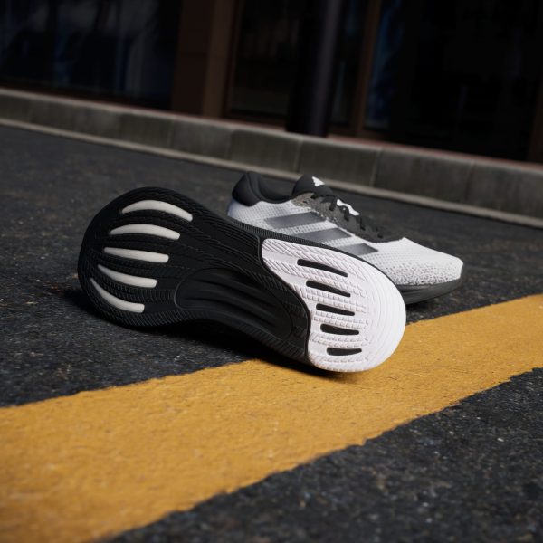 Giày chạy bộ Adidas Supernova Stride