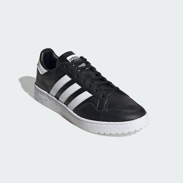 Giày sneaker Adidas Team Court