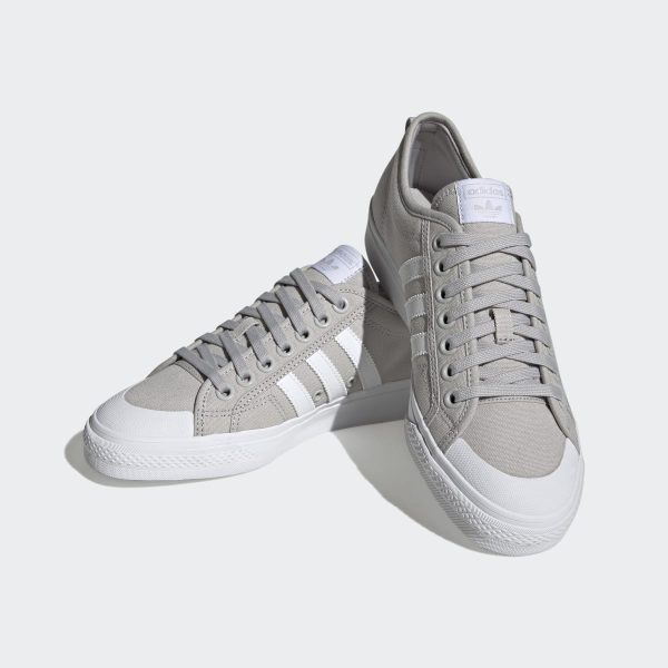 Giày sneaker Adidas Nizza